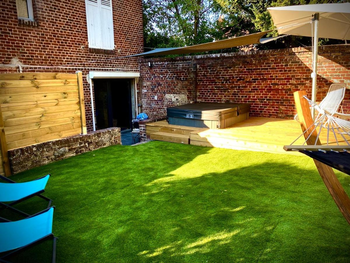 Le Garden & Spa Compiègne Esterno foto